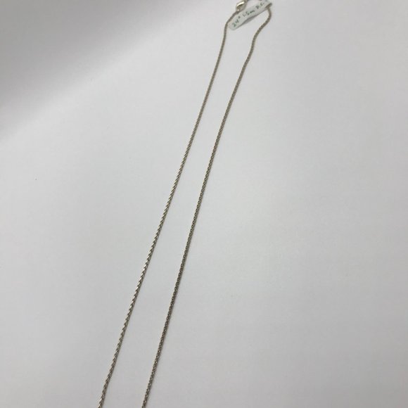 24" Sterling Silver 1.5mm Diamond Cut Wheat Chain Necklace - Picture 2 of 6